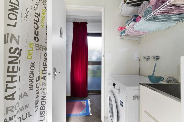 Photo of property in 1/7 Rawhiti Street, Vogeltown, New Plymouth, 4310