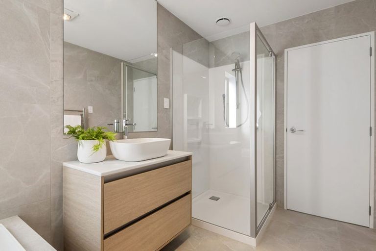 Photo of property in 3/241 Hill Road, The Gardens, Auckland, 2105
