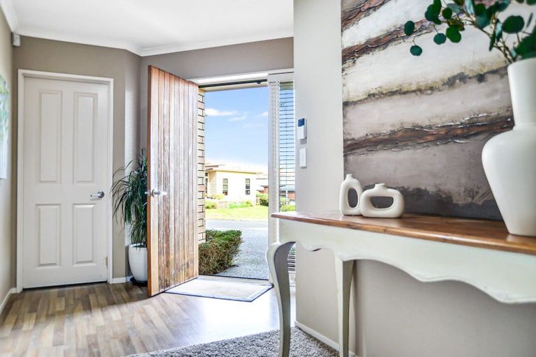 Photo of property in 27 Heathfield Avenue, Huntington, Hamilton, 3210