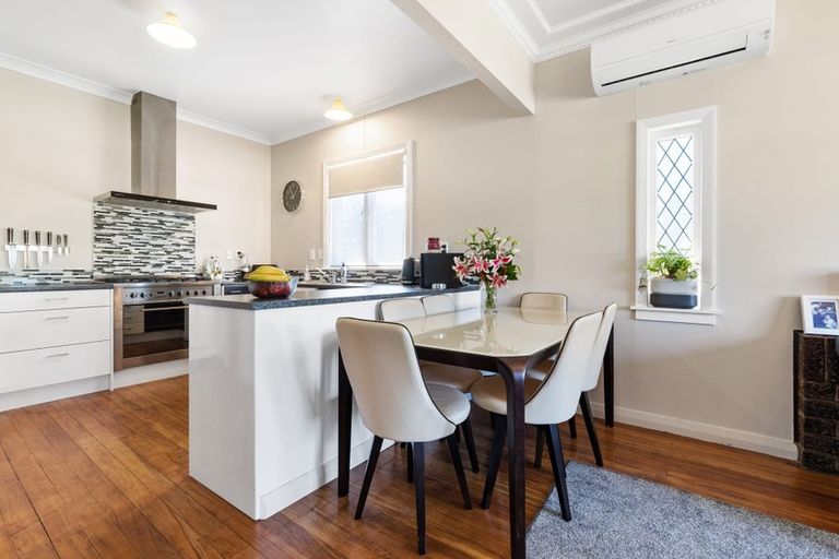 Photo of property in 2 Gibson Road, Tuakau, 2121