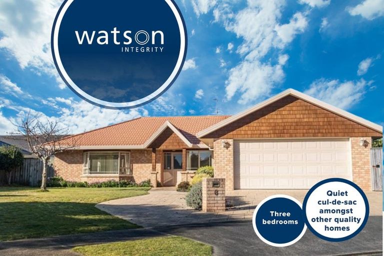 Photo of property in 8 Glen Loch Place, Paraparaumu, 5032