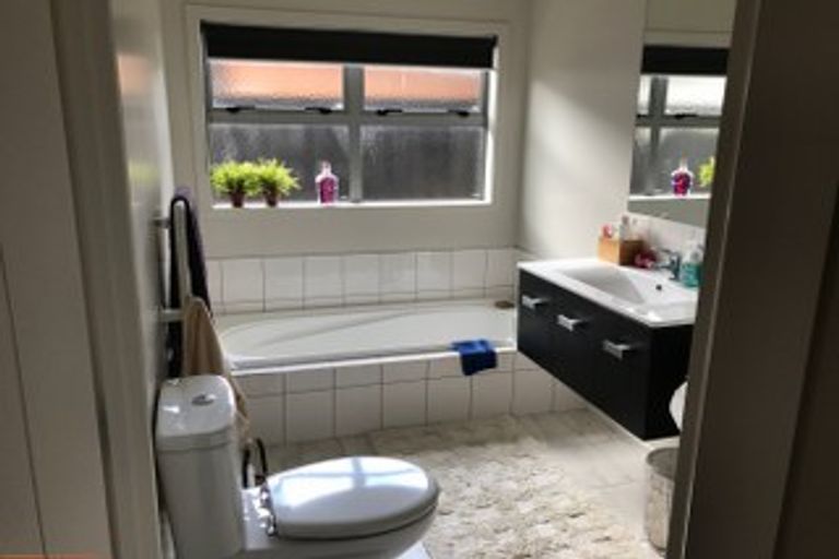 Photo of property in 1 Shaun Lane, Huntington, Hamilton, 3210