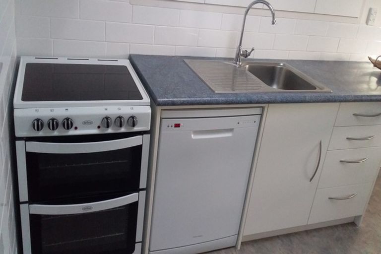 Photo of property in 2 North Street, Greytown, 5712