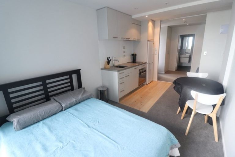 Photo of property in 2 Salford Place, Awapuni, Palmerston North, 4412