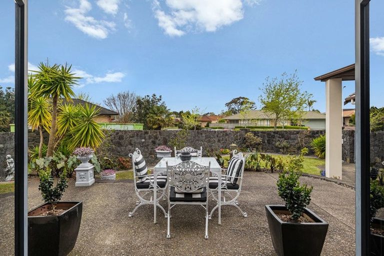 Photo of property in 37 Starlight Cove, Hobsonville, Auckland, 0618