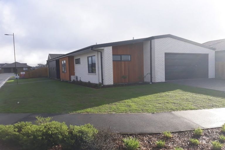 Photo of property in 2 Micah Place, Rolleston, 7615