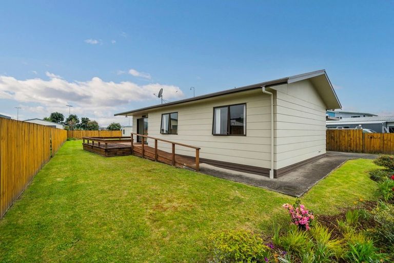 Photo of property in 28 Moewai Park Road, Whitianga, 3510
