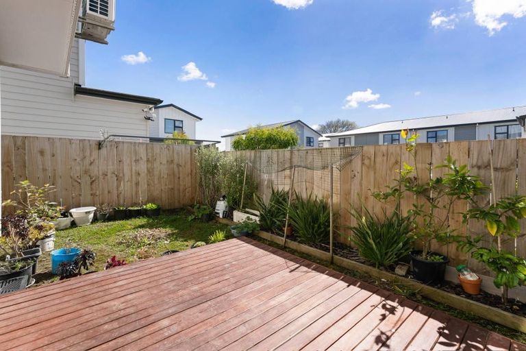 Photo of property in 5f Deveron Road, Manurewa, Auckland, 2102