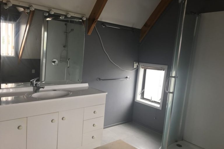 Photo of property in 63b/1 Colwill Road, Massey, Auckland, 0614