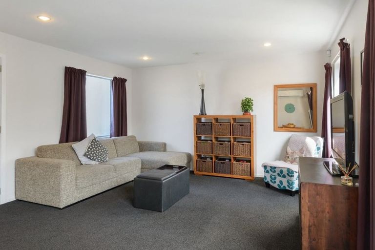 Photo of property in 3/9 Domett Street, Waltham, Christchurch, 8023