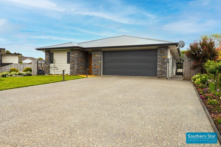 Photo of property in 38 San Priamo Place, Paraparaumu Beach, Paraparaumu, 5032