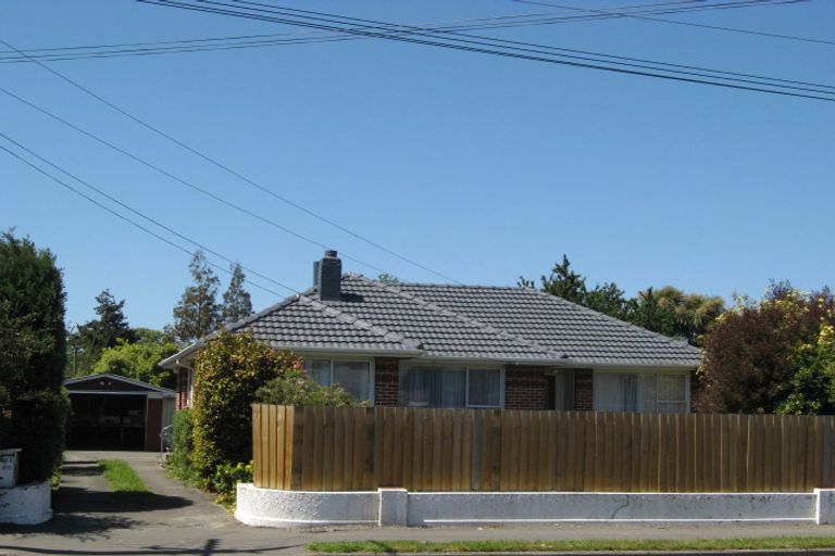 Photo of property in 242 Greers Road, Bryndwr, Christchurch, 8053