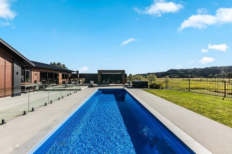 Photo of property in 38 Awatiro Drive, Kaukapakapa, 0871