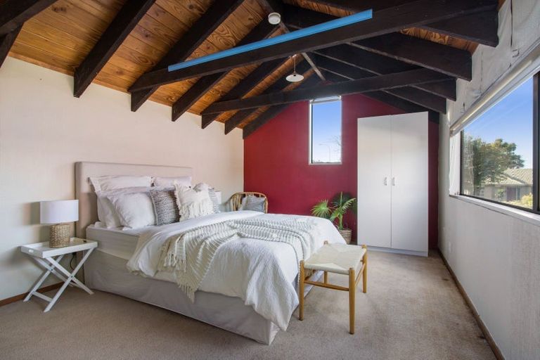 Photo of property in 2 Margaret Drive, Omokoroa, 3114