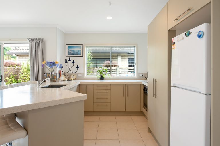Photo of property in 11/100 Millers Road, Brookfield, Tauranga, 3110