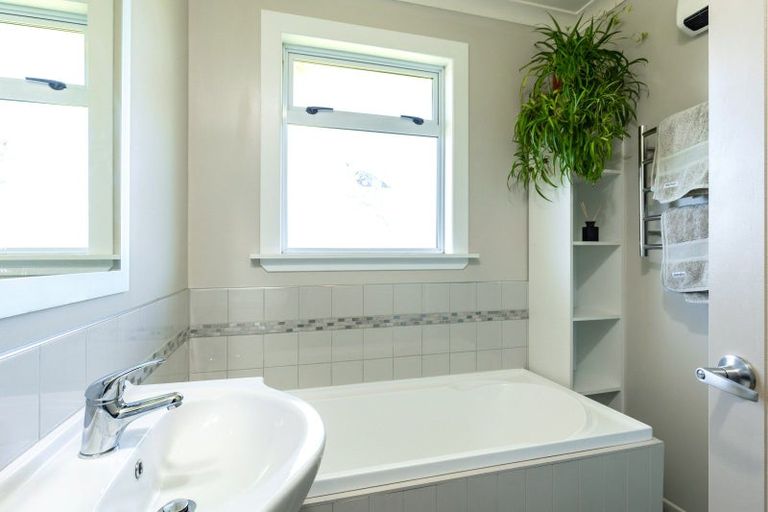 Photo of property in 241 Scott Street, Redwoodtown, Blenheim, 7201