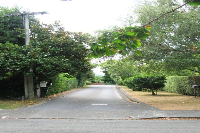 Photo of property in 100 Barton Avenue, Heretaunga, Upper Hutt, 5018