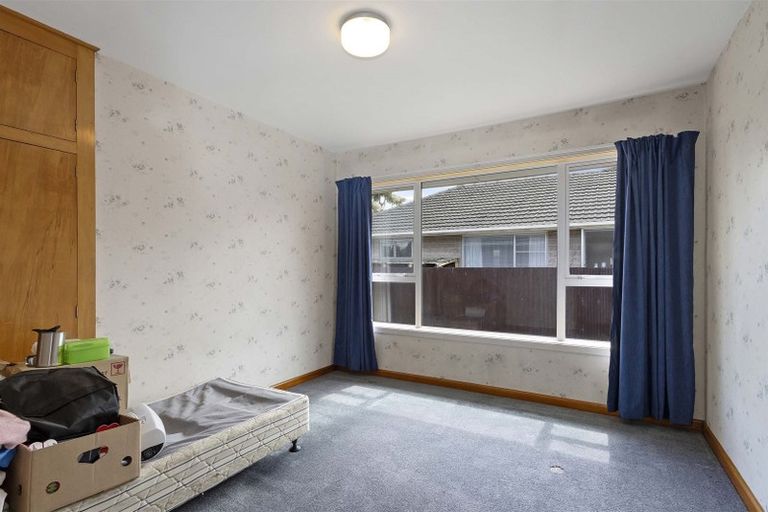 Photo of property in 8 Boston Avenue, Hornby, Christchurch, 8042