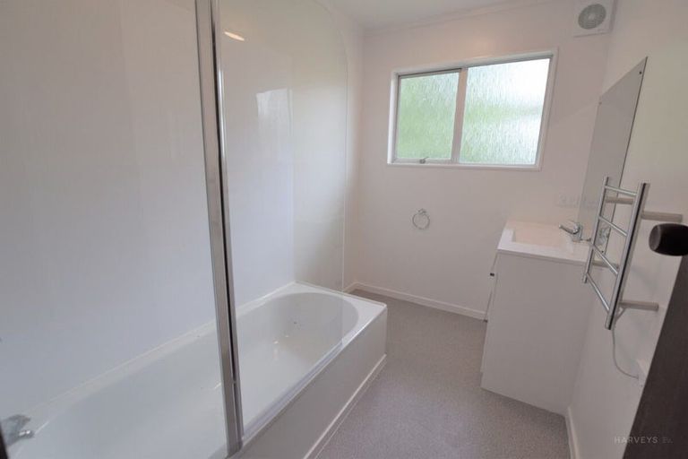 Photo of property in 62 Royal Road, Massey, Auckland, 0614