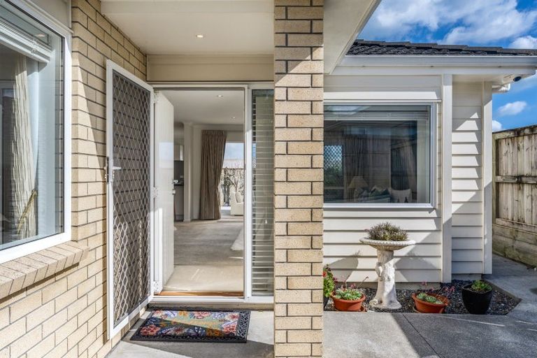 Photo of property in 28 Drake Street, Howick, Auckland, 2014