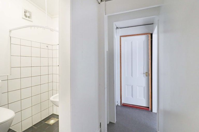 Photo of property in 104 Wallace Street, Mount Cook, Wellington, 6021