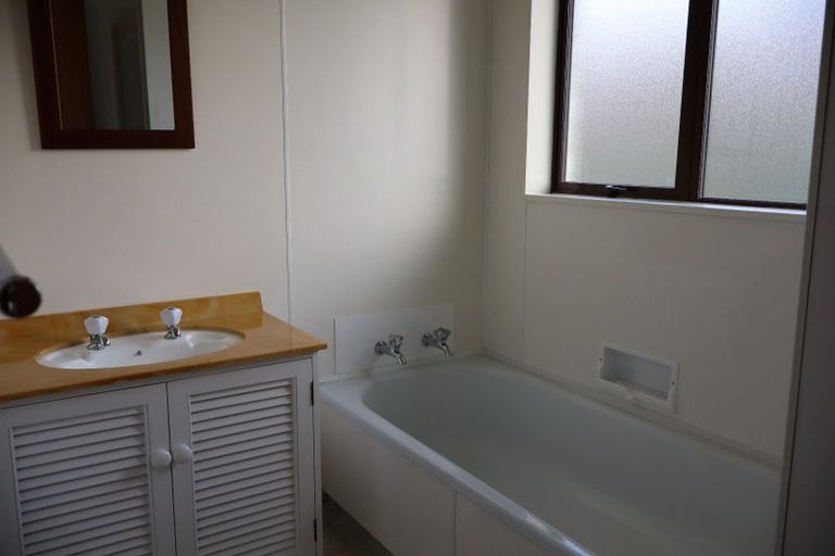 Photo of property in 4 Chamberlain Road, Masterton, 5810