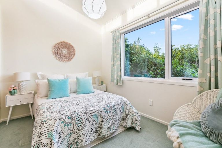 Photo of property in 5 Kau Kau Way, Ngaio, Wellington, 6035
