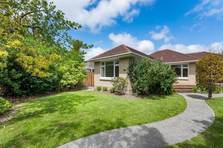 Photo of property in 24 Camelot Street, Ilam, Christchurch, 8041