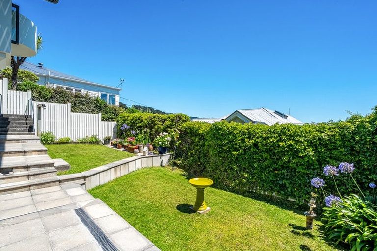 Photo of property in 40b The Crescent, Roseneath, Wellington, 6011