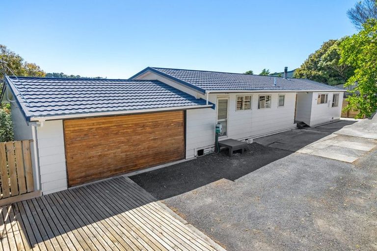 Photo of property in 58 Mercury Way, Whitby, Porirua, 5024