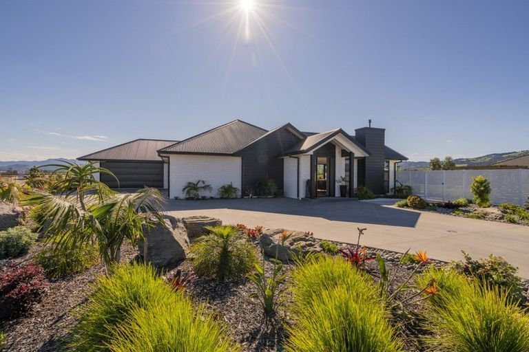 Photo of property in 131 Kupe Drive, Whitianga, 3510