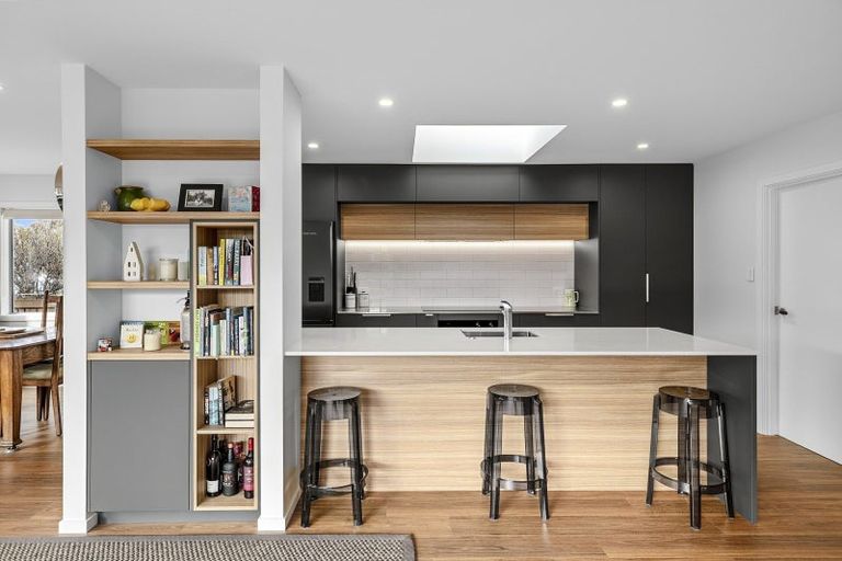 Photo of property in 29 Hunter Crescent, Wanaka, 9305