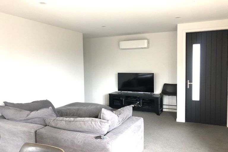 Photo of property in 14u2 Mitcham Avenue, Forest Lake, Hamilton, 3200