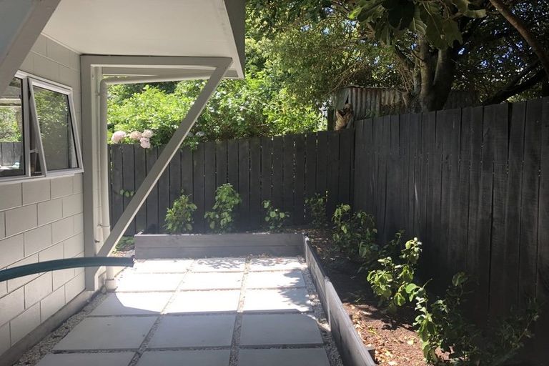 Photo of property in 145b Wallace Street, Mount Cook, Wellington, 6021