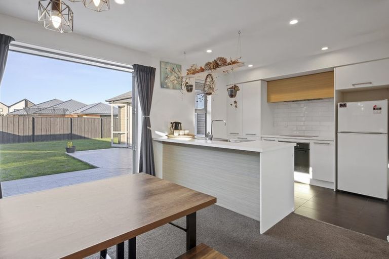 Photo of property in 36 Aroha Street, Pegasus, 7612