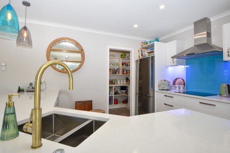 Photo of property in 7 Hartley Avenue, Carterton, 5713