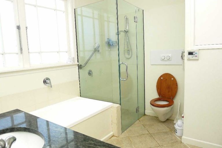 Photo of property in 14 Nathan Avenue, Paraparaumu Beach, Paraparaumu, 5032