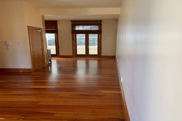 Photo of property in 310u6 Tinakori Road, Thorndon, Wellington, 6011