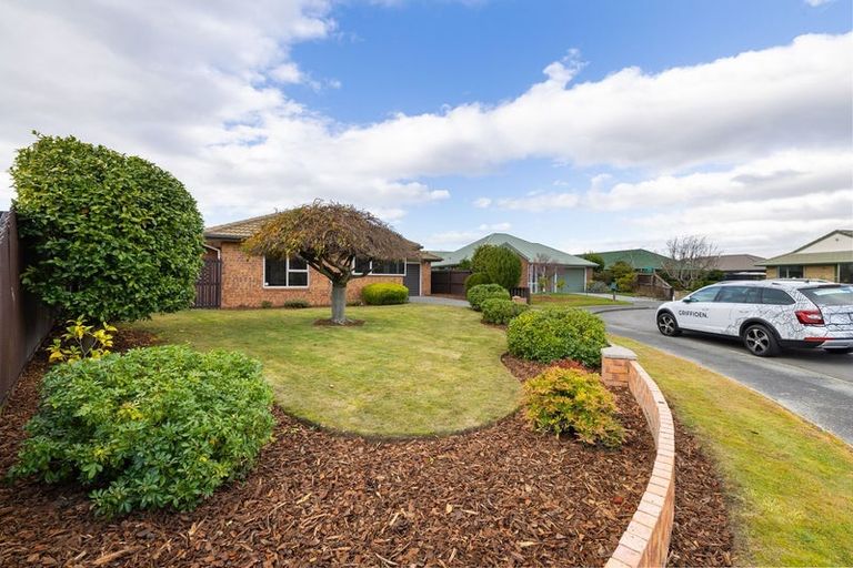 Photo of property in 7 Mull Place, Broomfield, Christchurch, 8042