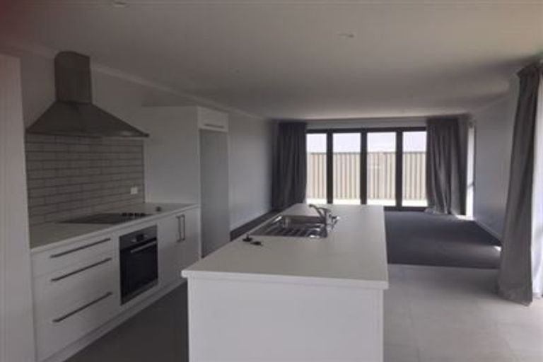 Photo of property in 12 Waghorn Street, Pyes Pa, Tauranga, 3112