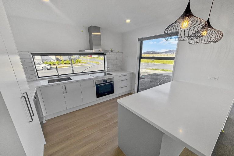 Photo of property in 42 Oriel Way, Rolleston, 7614