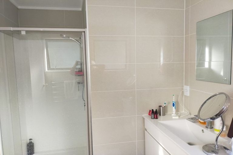 Photo of property in 19 Spyglass Lane, Whitby, Porirua, 5024