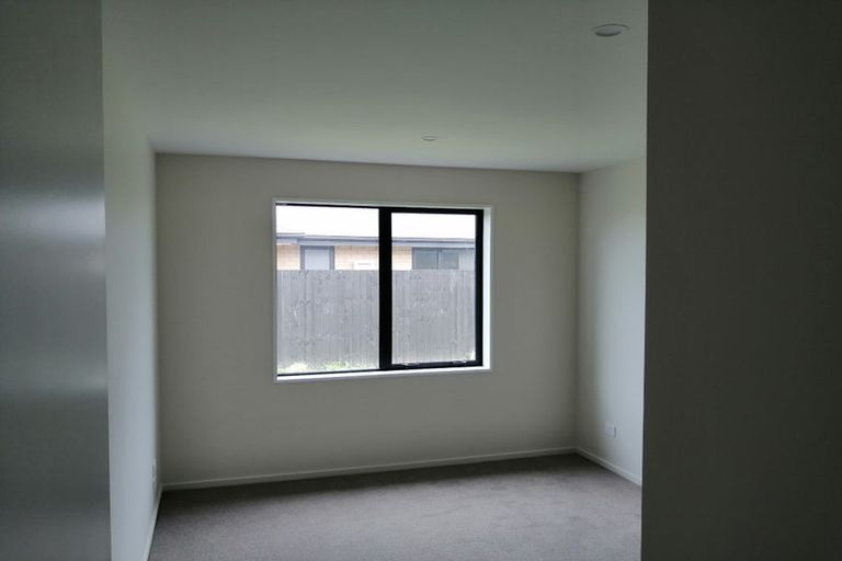 Photo of property in 18 Kura Lane, Aranui, Christchurch, 8061