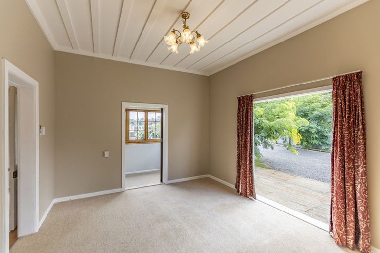 Photo of property in 4a Shanly Street, Waipawa, 4210