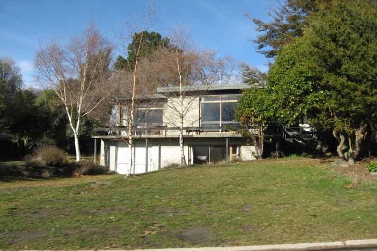 Photo of property in 11 Heuchan Lane, Wanaka, 9305