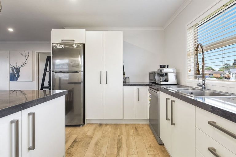 Photo of property in 11u5 Errol Close, Burbush, Hamilton, 3288