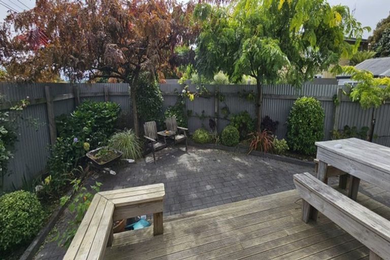 Photo of property in 69 Te Hatepe Avenue, Taupo, 3330