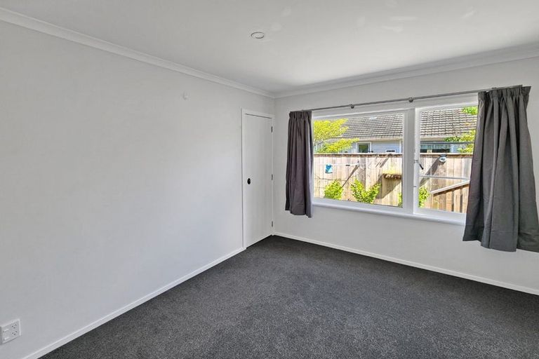 Photo of property in 42b Karaka Street, Wainuiomata, Lower Hutt, 5014