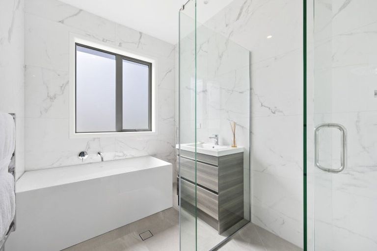 Photo of property in 5 Riverside Way, Clevedon, 2585