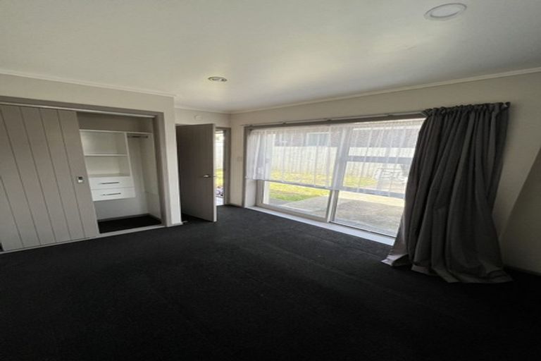 Photo of property in 69 Walworth Avenue, Pakuranga Heights, Auckland, 2010